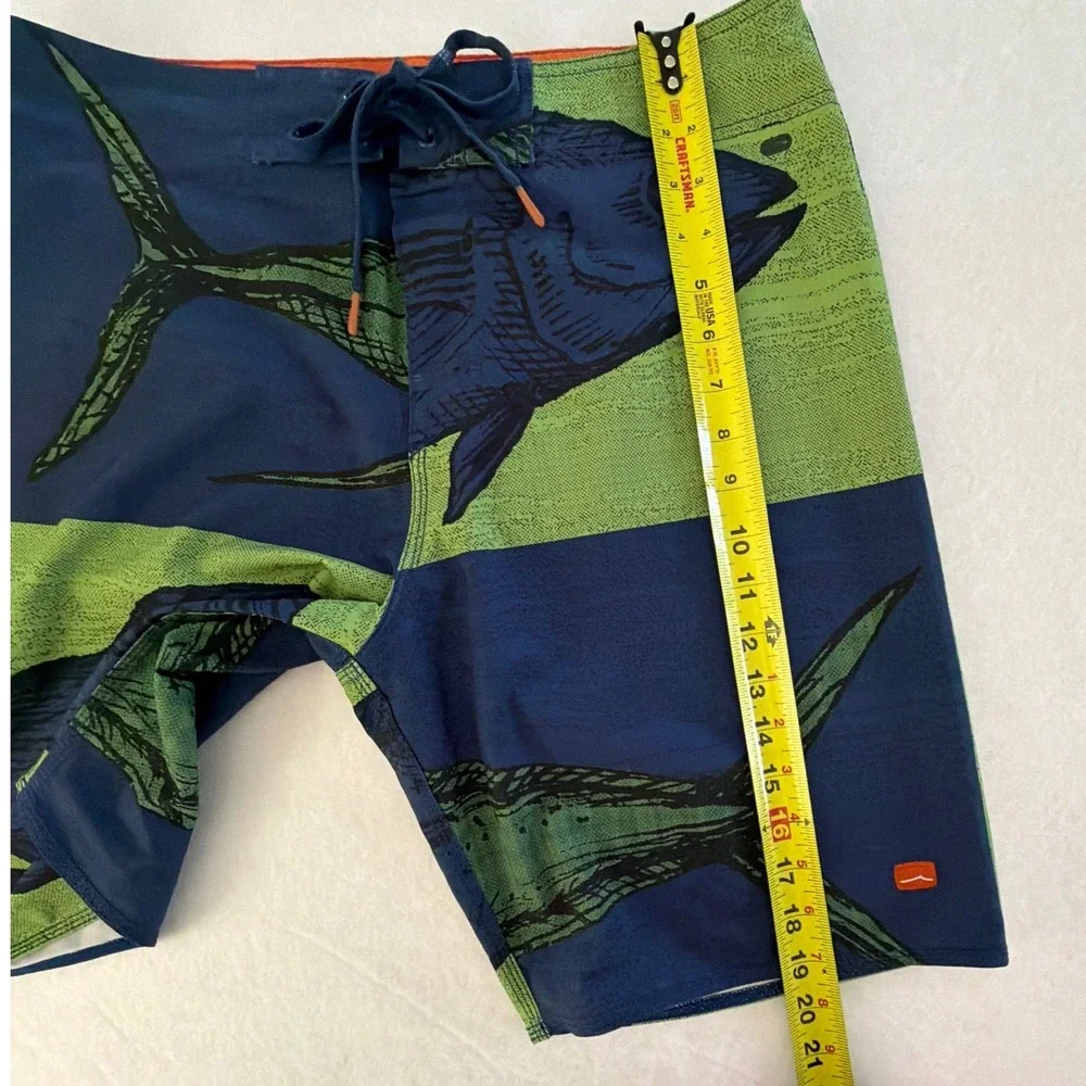 Cova board shorts